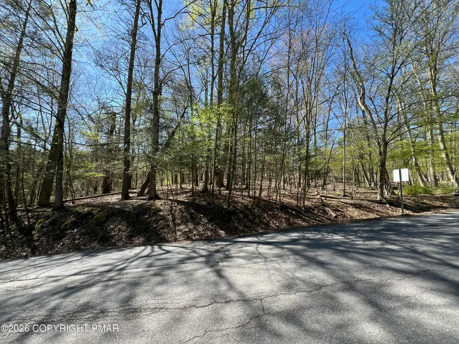 Clubhouse Dr 62 Drive, East Stroudsburg, PA 18302 - #3