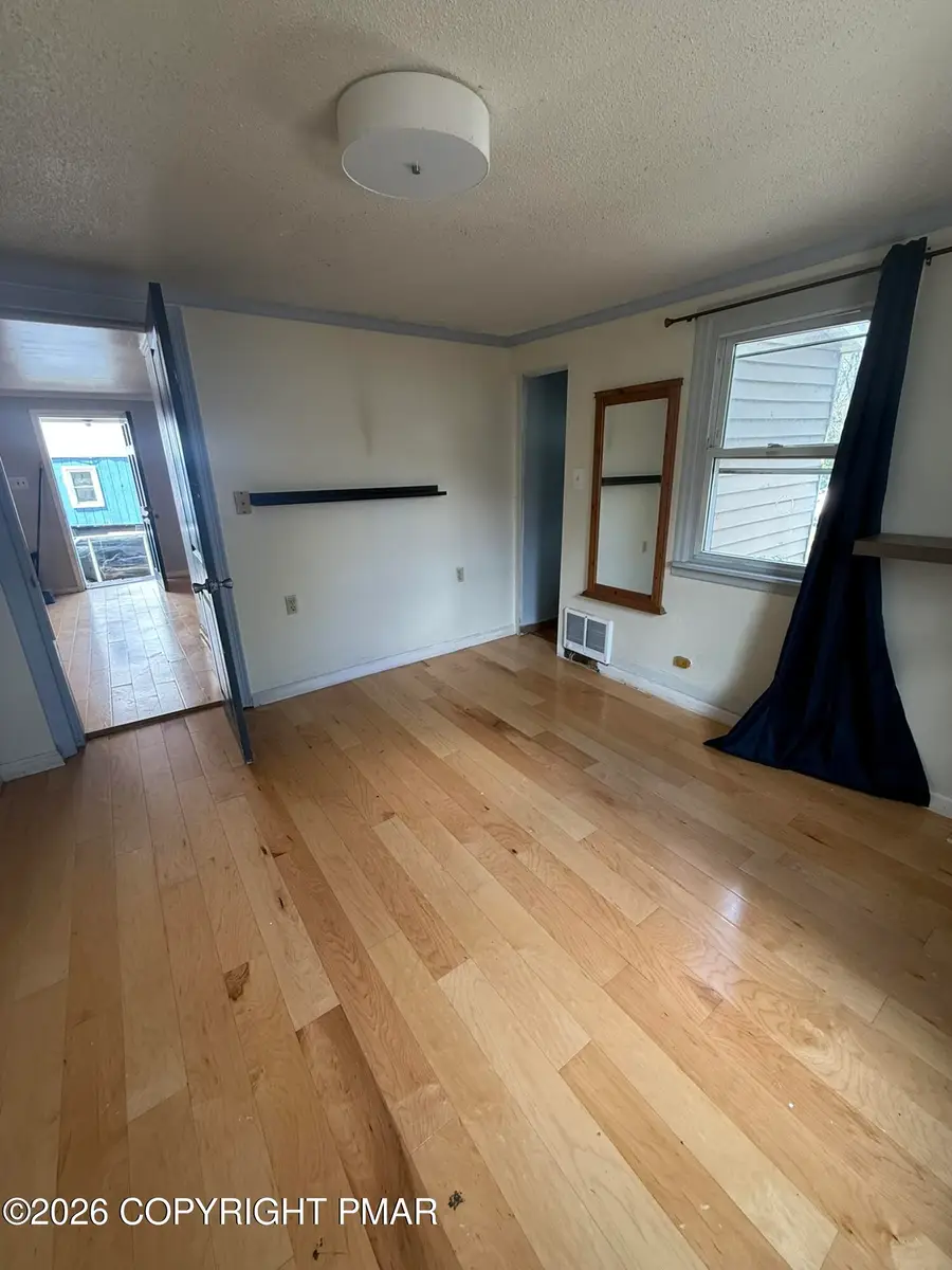 17 Holland Street, Nesquehoning, PA 18240 - #3