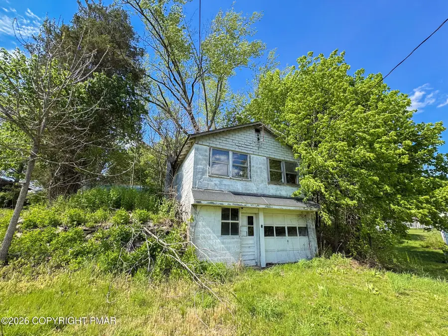 279 E Lizard Creek Road, Lehighton, PA 18235 - #3