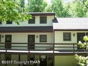 15 Villas Road, Mount Pocono, PA 18344