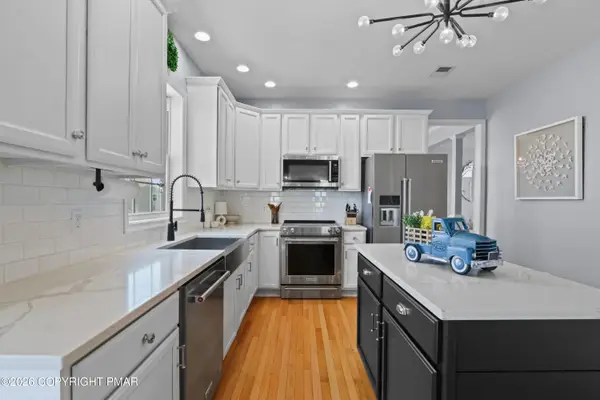 2255 Redwood Drive, Slatington, PA 18080