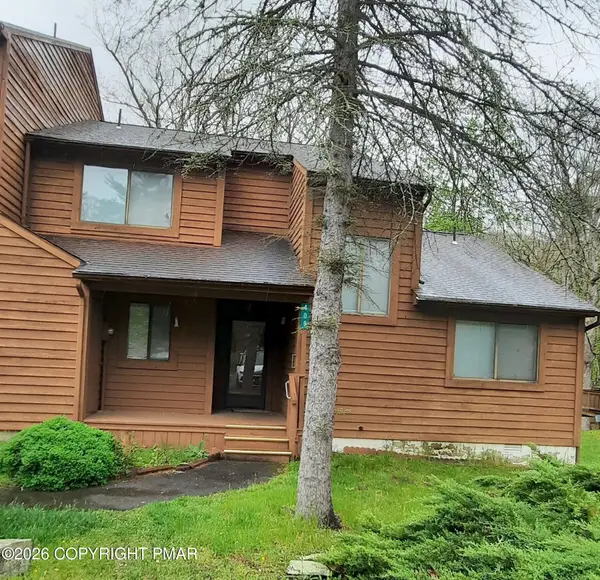 409 Tudor Court, Bushkill, PA 18324