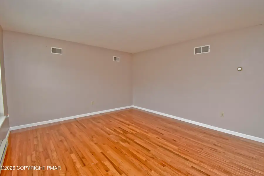 303 Pheasant Run, East Stroudsburg, PA 18302 - #2