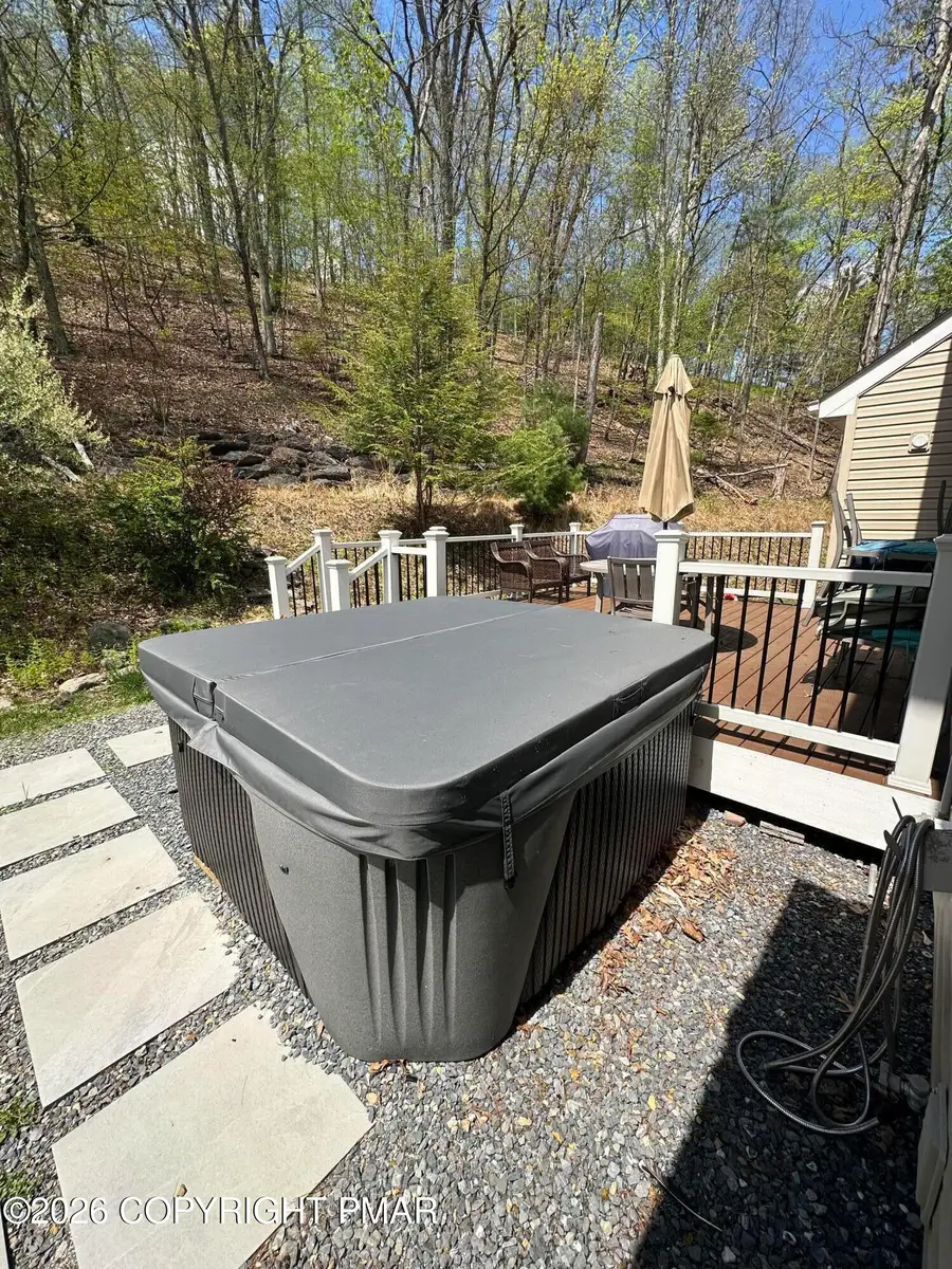 110 Osprey Court, East Stroudsburg, PA 18301 - #3