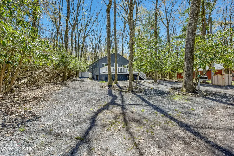 29 Lakeview Drive, Lake Harmony, PA 18624 - #3