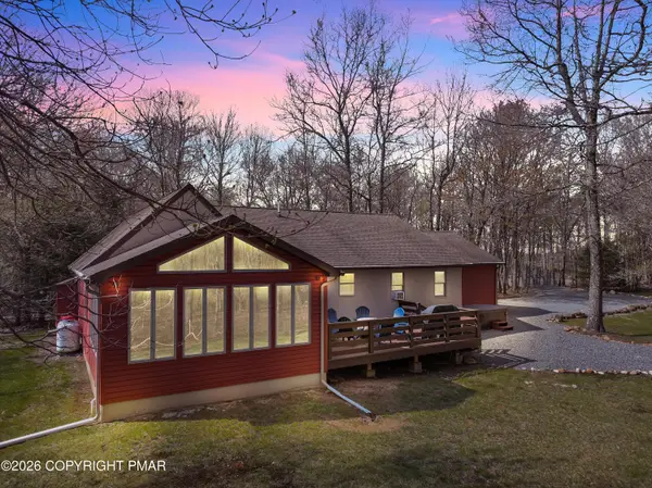42 Ottomanelli Drive, Albrightsville, PA 18210