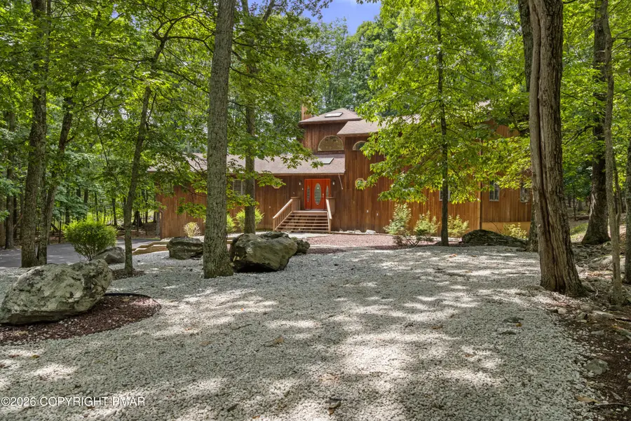 3282 Stonehenge Drive, East Stroudsburg, PA 18301 - #2
