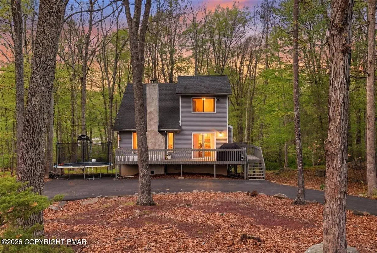 126 Dunchurch Drive, Bushkill, PA 18324 - #1