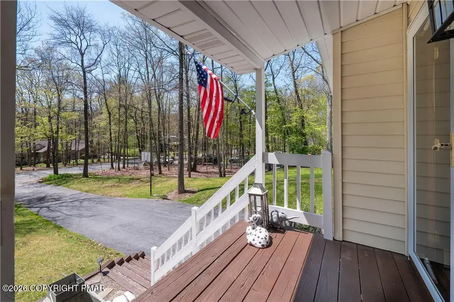 269 Shady Oaks Drive E, Saylorsburg, PA 18353 - #2
