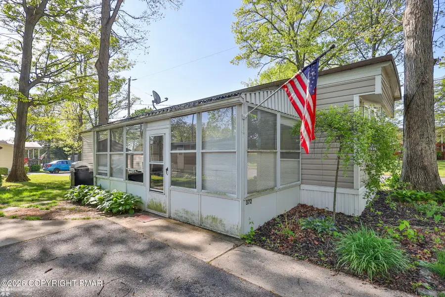 372 Black Oak Lane, Bath, PA 18014 - #2