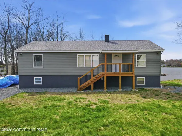 3170 Carobeth Drive, Tobyhanna, PA 18466