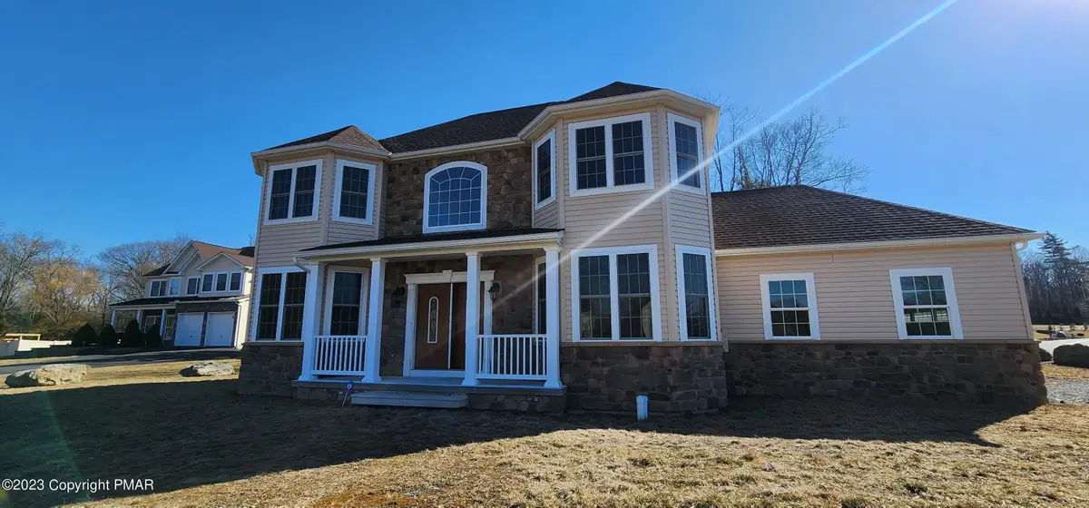 347 Autumn Ln Lane, East Stroudsburg, PA 18301 - #1