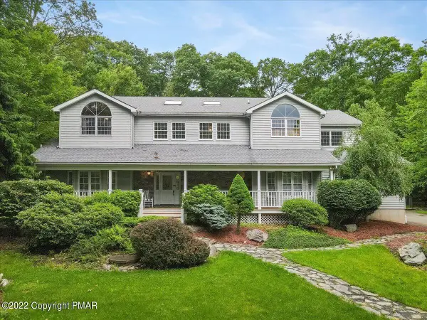 3358 Mountain View Drive, Tannersville, PA 18372