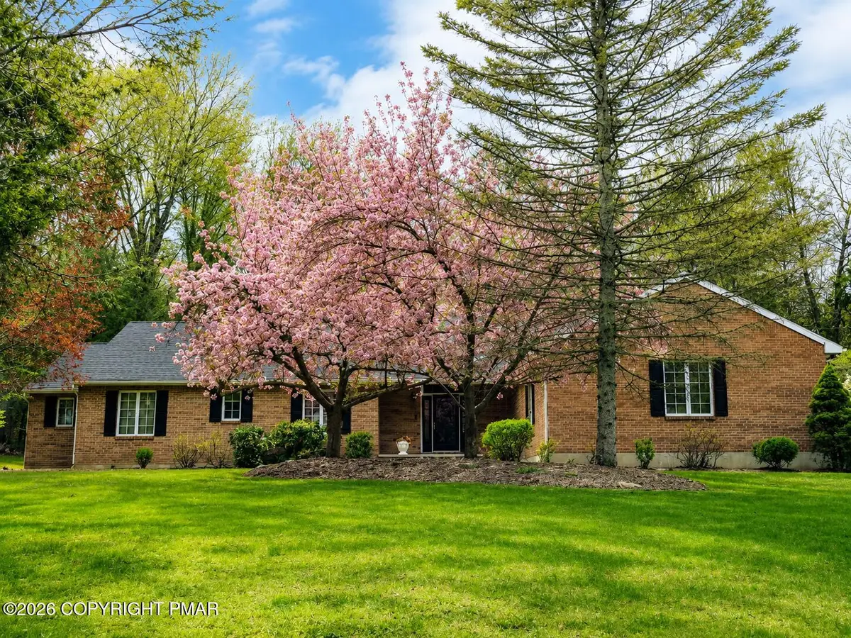 131 Bel Tor Drive, Stroudsburg, PA 18360 - #1