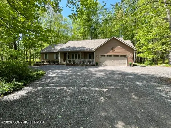 5 Cardinal Drive, Gouldsboro, PA 18424
