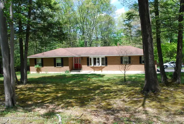 1755 Cane Lane, Effort, PA 18330