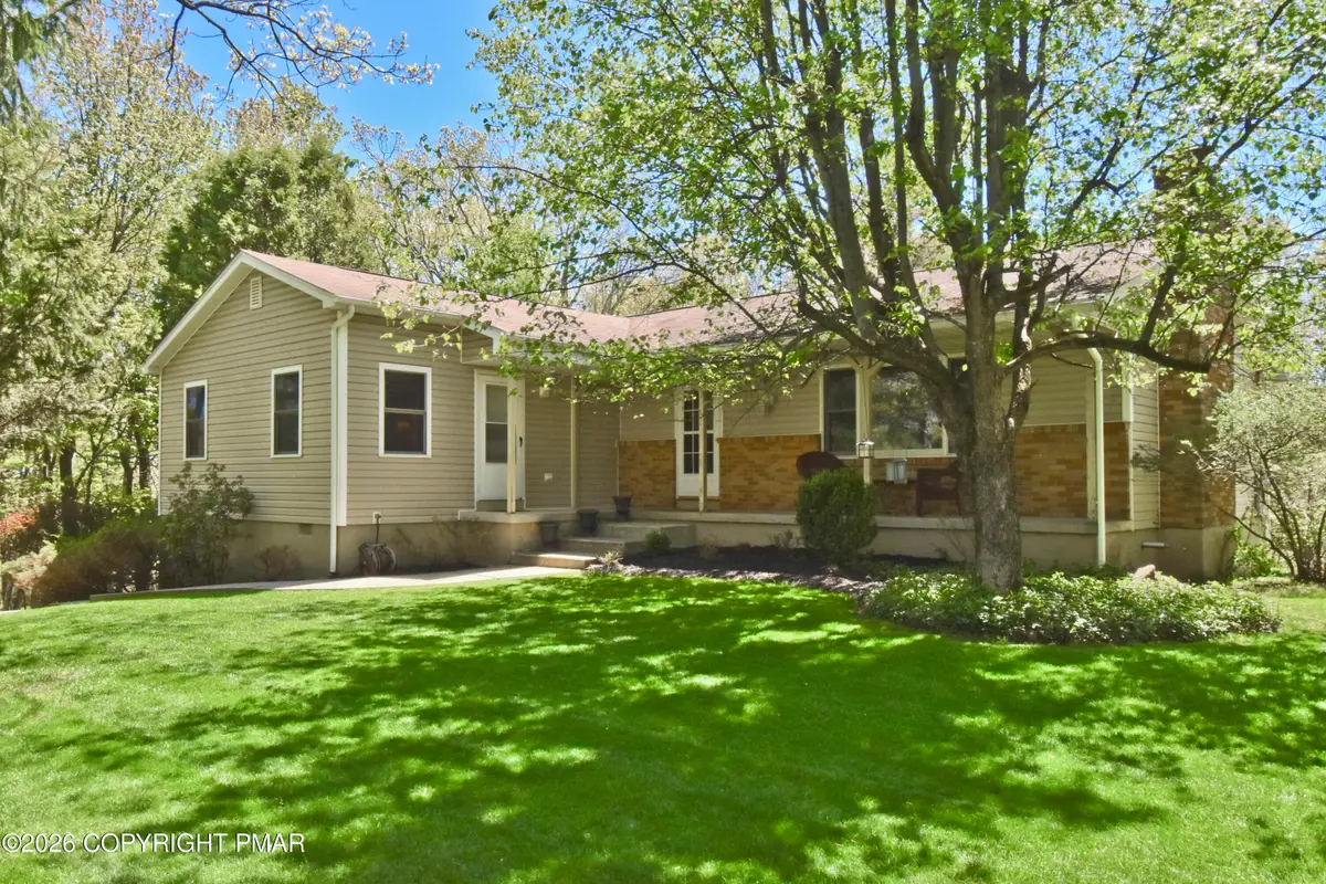 218 Applewood Drive, Swiftwater, PA 18370 - #1
