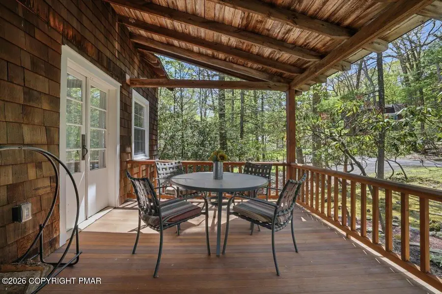 696 Lenape Lane, Buck Hill Falls, PA 18323 - #2