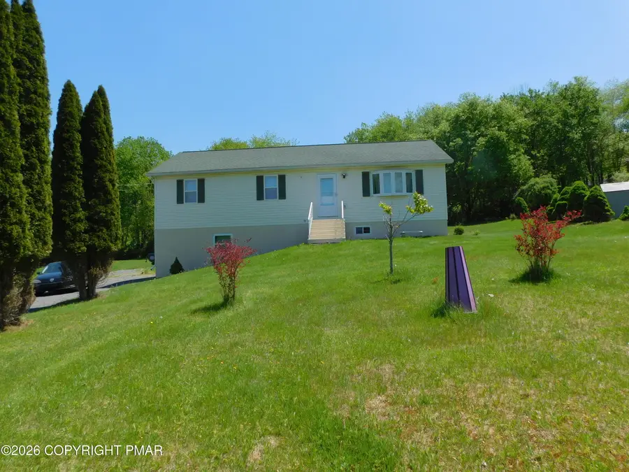 546 Frantz Road, Brodheadsville, PA 18322 - #2