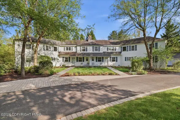 6116 Sky Village Road, Skytop, PA 18357