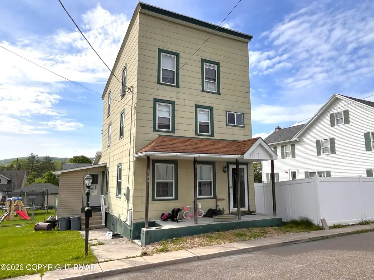 521 Oak Street, Jim Thorpe, PA 18229 - #1