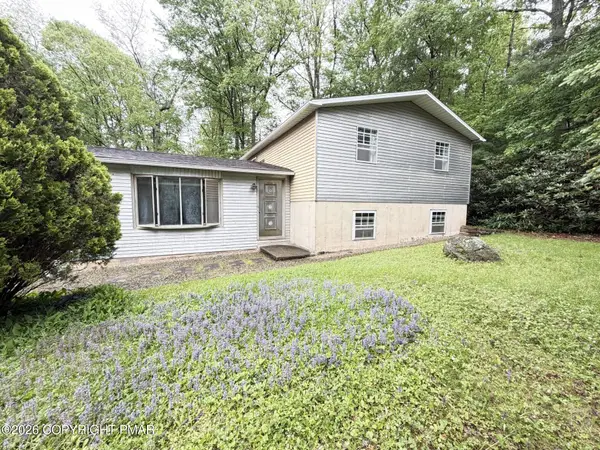 7 8th Avenue, Nesquehoning, PA 18240