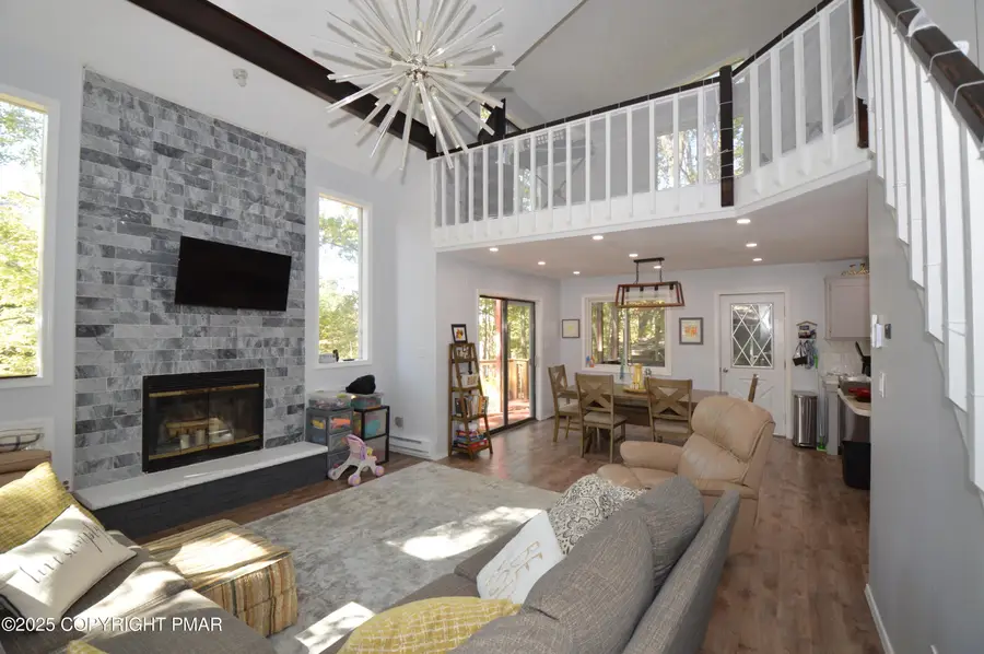 128 Ashley Court, Bushkill, PA 18324 - #3