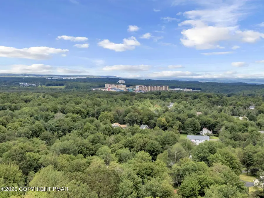 1658 Glade Drive, Long Pond, PA 18334 - #2