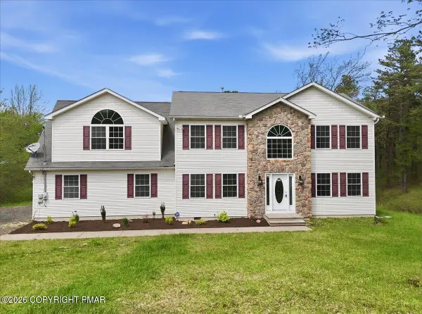 1201 Clover Road, Long Pond, PA 18334