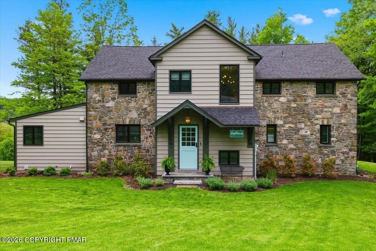 5106 Beattys Circle, Buck Hill Falls, PA 18323 - #1