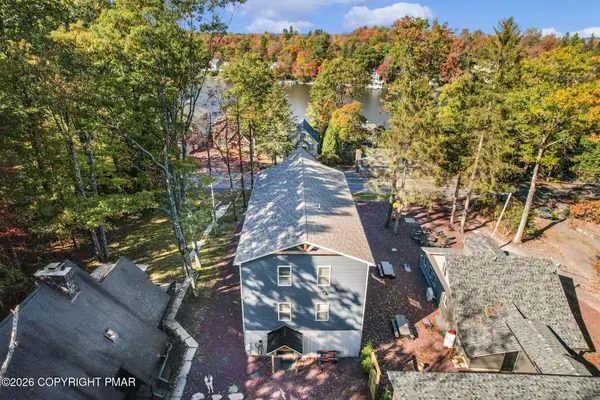 24 Lakeview Drive, Lake Harmony, PA 18624