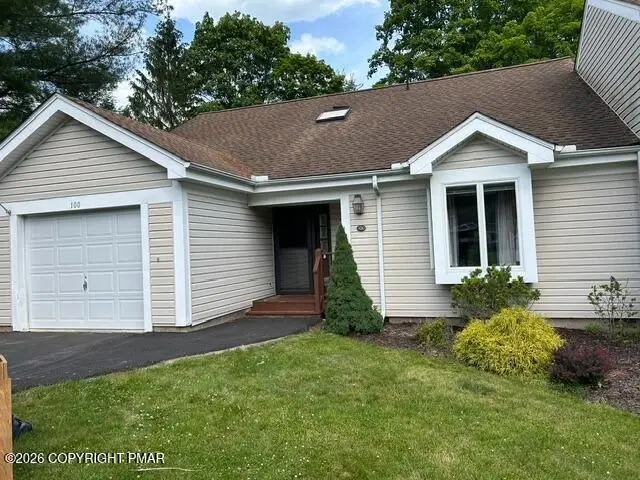 100 Duck Hollow Circle, Stroudsburg, PA 18360 - #1