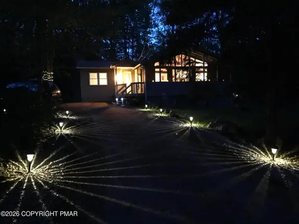 319 Namanock Trail, Pocono Lake, PA 18347
