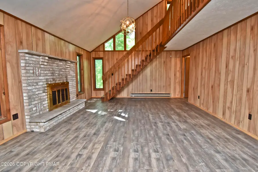 148 Manchester Drive, Bushkill, PA 18324 - #2