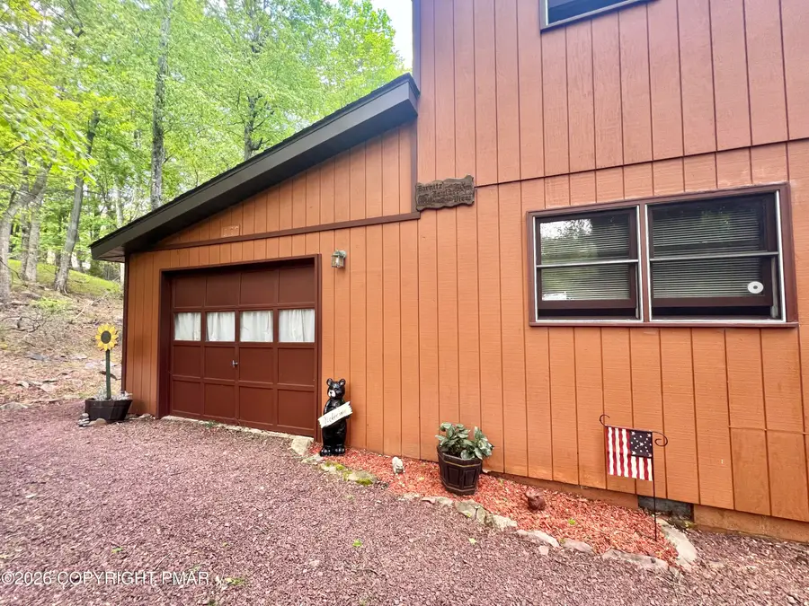 15 Chalet Court, Lake Harmony, PA 18624 - #3