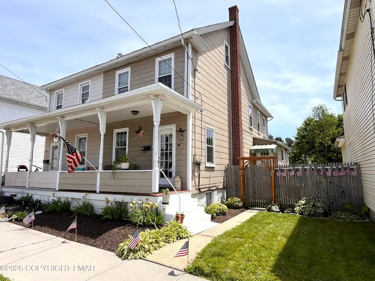 249 W White Street, Summit Hill, PA 18250 - #1