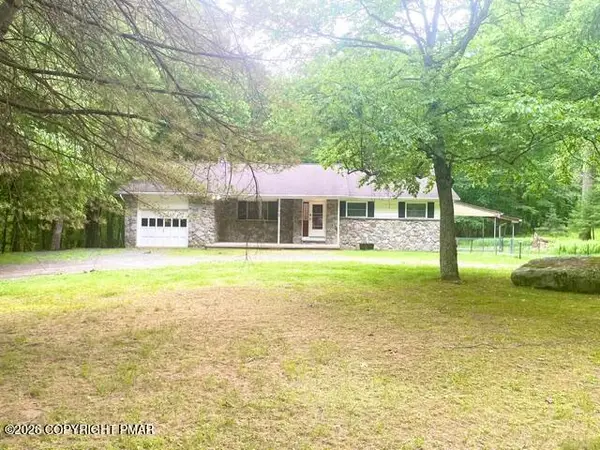 112 Sawkill Meadow Lane, Milford, PA 18337
