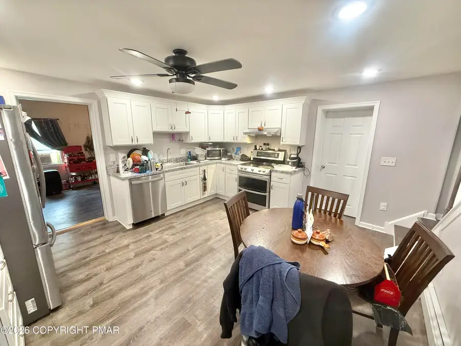 305 Oak Street, Jim Thorpe, PA 18229 - #2
