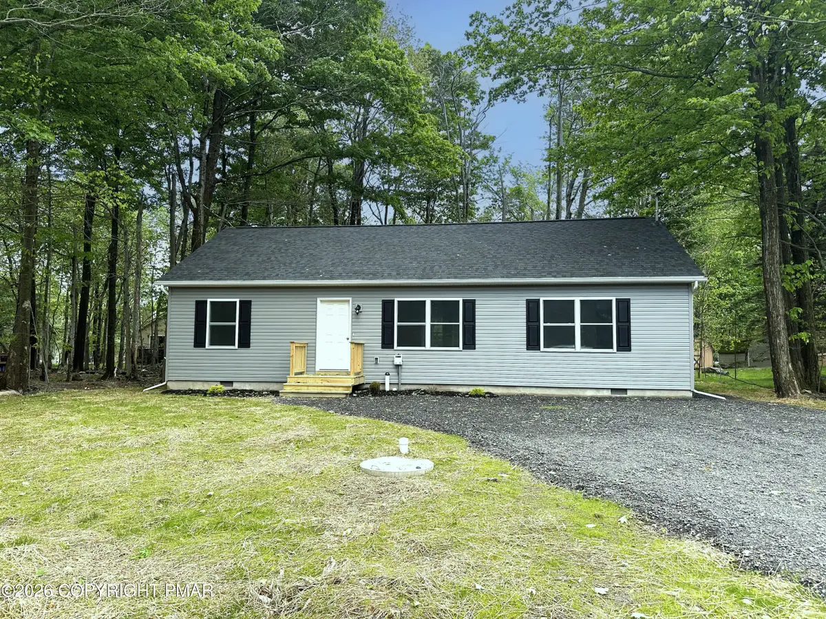 1726 Rolling Hills Drive, Tobyhanna, PA 18466 - #1