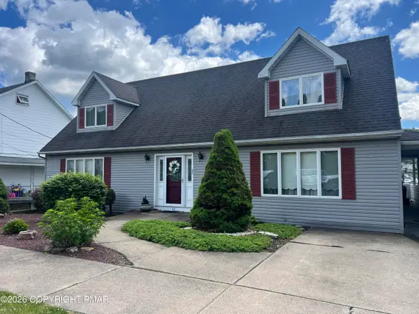 42 E Columbus Avenue, Nesquehoning, PA 18240