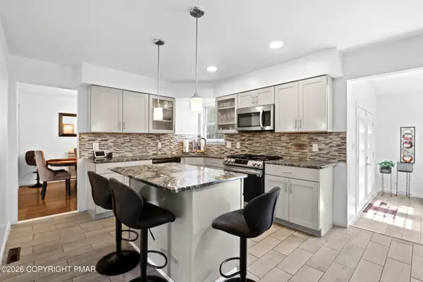 1728 32nd Street Sw, Allentown, PA 18103