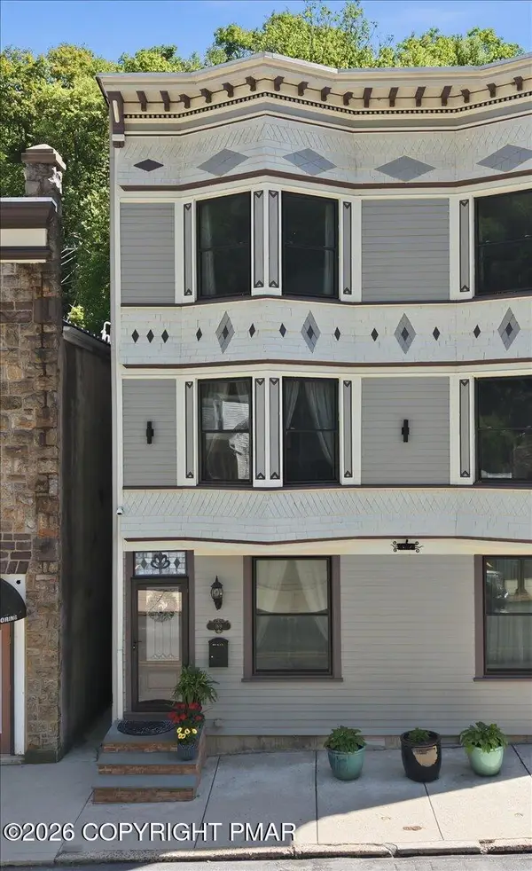 169 W Broadway, Jim Thorpe, PA 18229