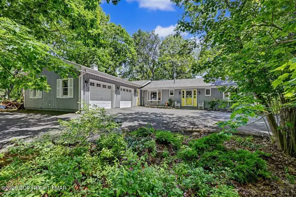 129 Wagoner Lane, Hawley, PA 18428