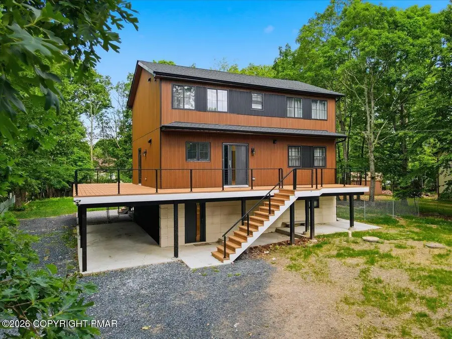 54 Lenape Drive, East Stroudsburg, PA 18302 - #2