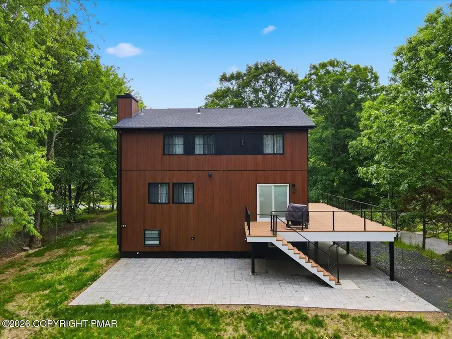 54 Lenape Drive, East Stroudsburg, PA 18302 - #3