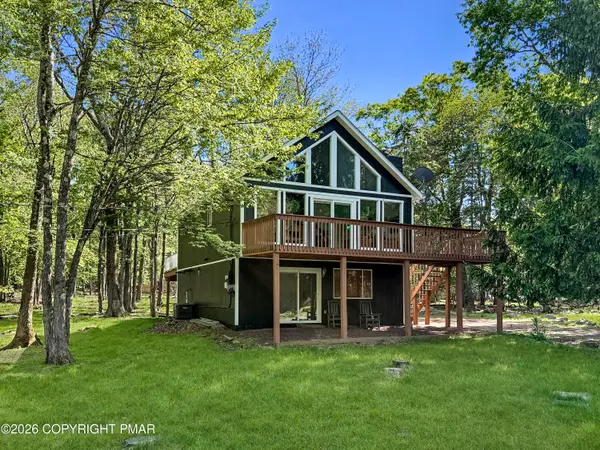 18 New Birch Street, Lake Harmony, PA 18624