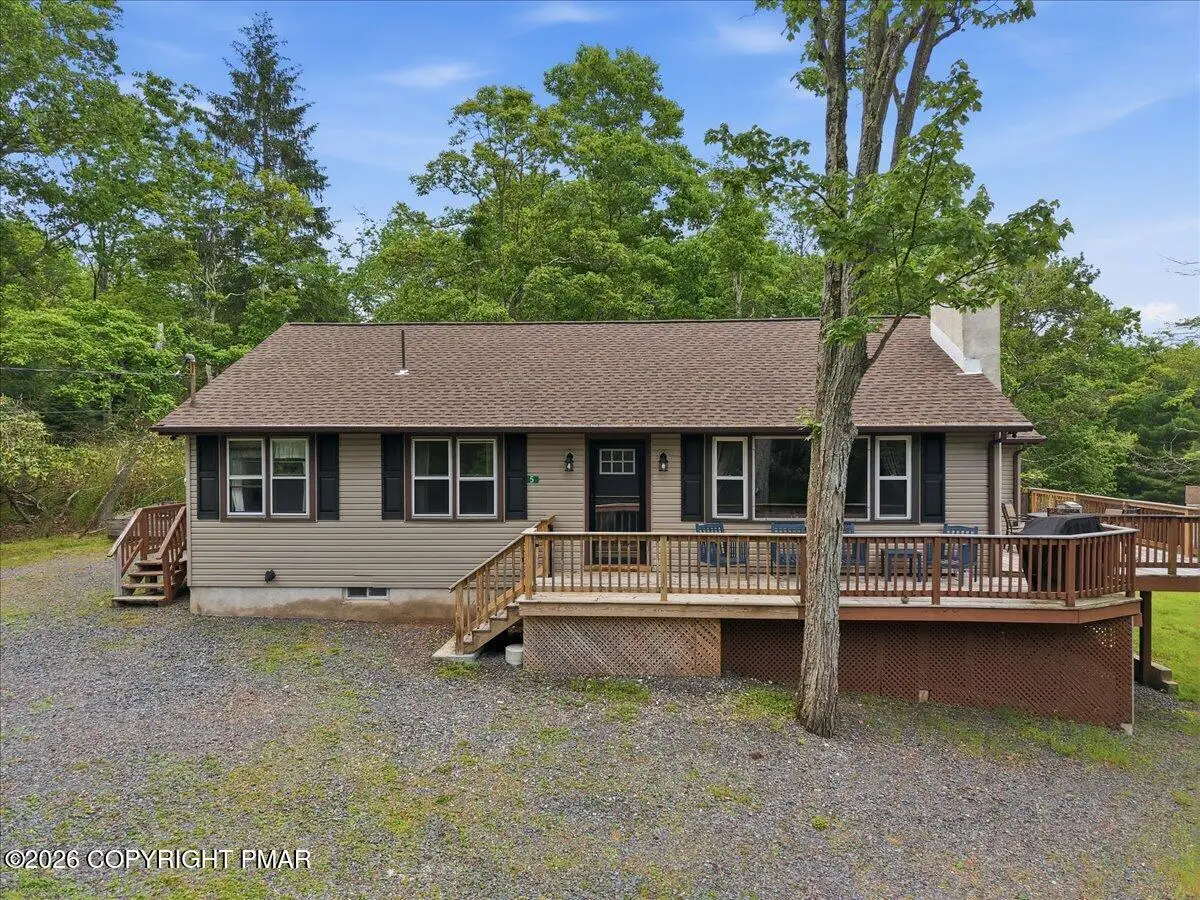 5 Chalet Court, Lake Harmony, PA 18624 - #1