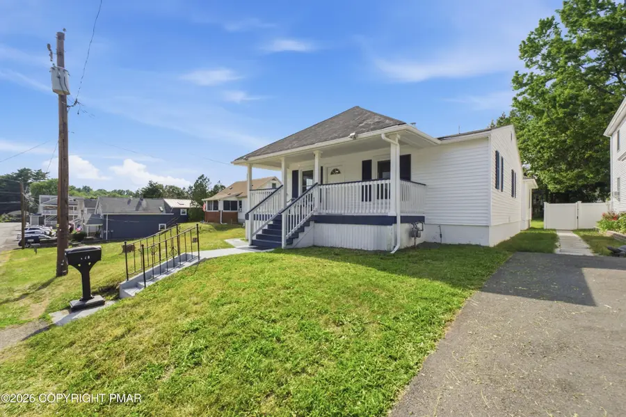 428 Shook Avenue, Stroudsburg, PA 18360 - #2