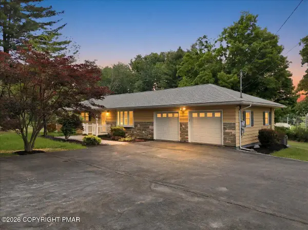 2103 Westbury Drive, Stroudsburg, PA 18360