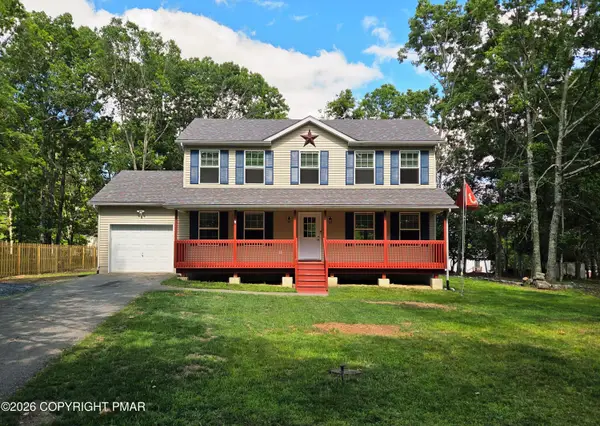 2149 Valley View Drive, Bushkill, PA 18324